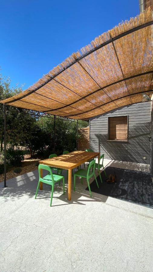 Villa Spacieuse Avec Terrasse Et Vue Mont Ventoux Entrechaux Eksteriør bilde